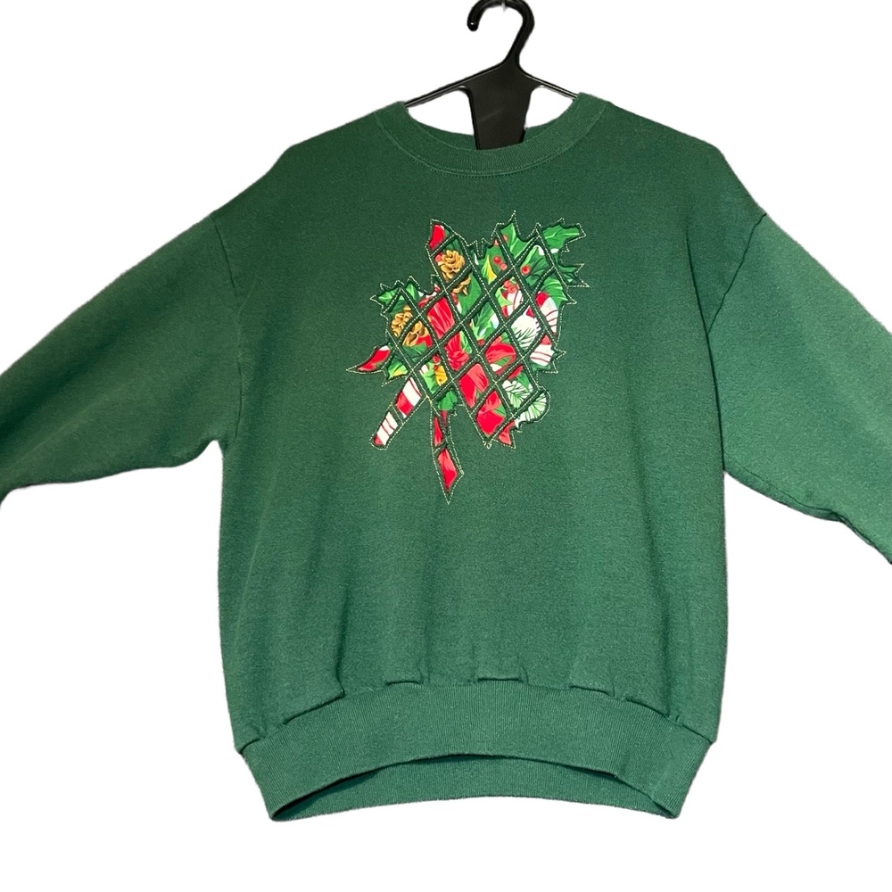 Vintage 90s Christmas Sweatshirt Womens‎ Medium Green Crew Neck Festive Cozy